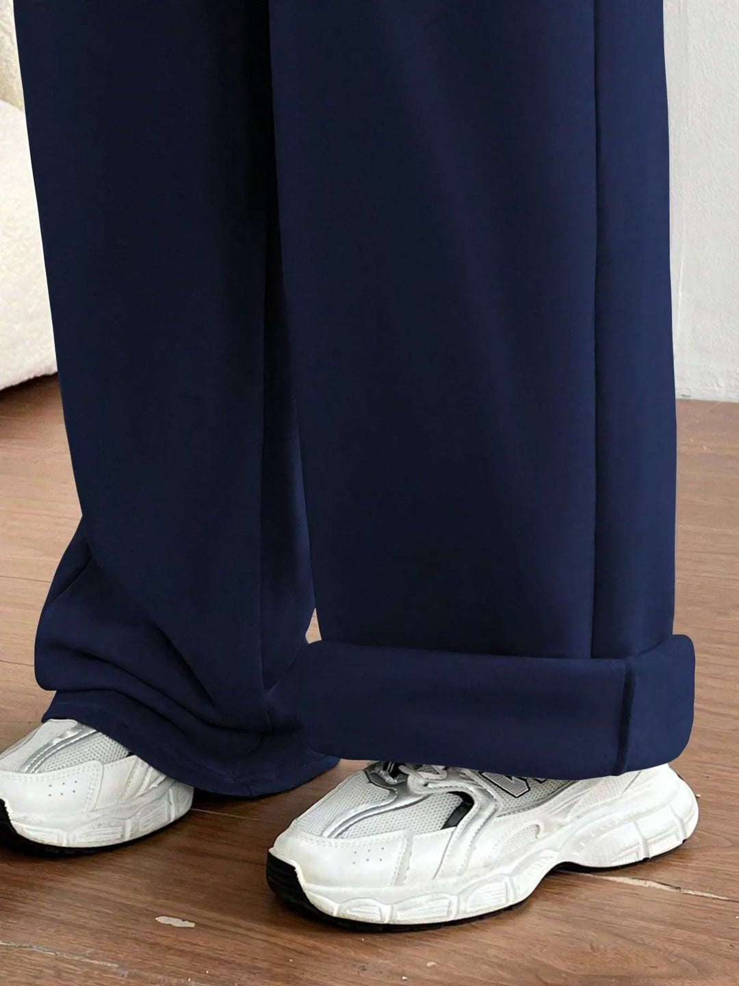 High-waist wide-leg drawstring sweatpants