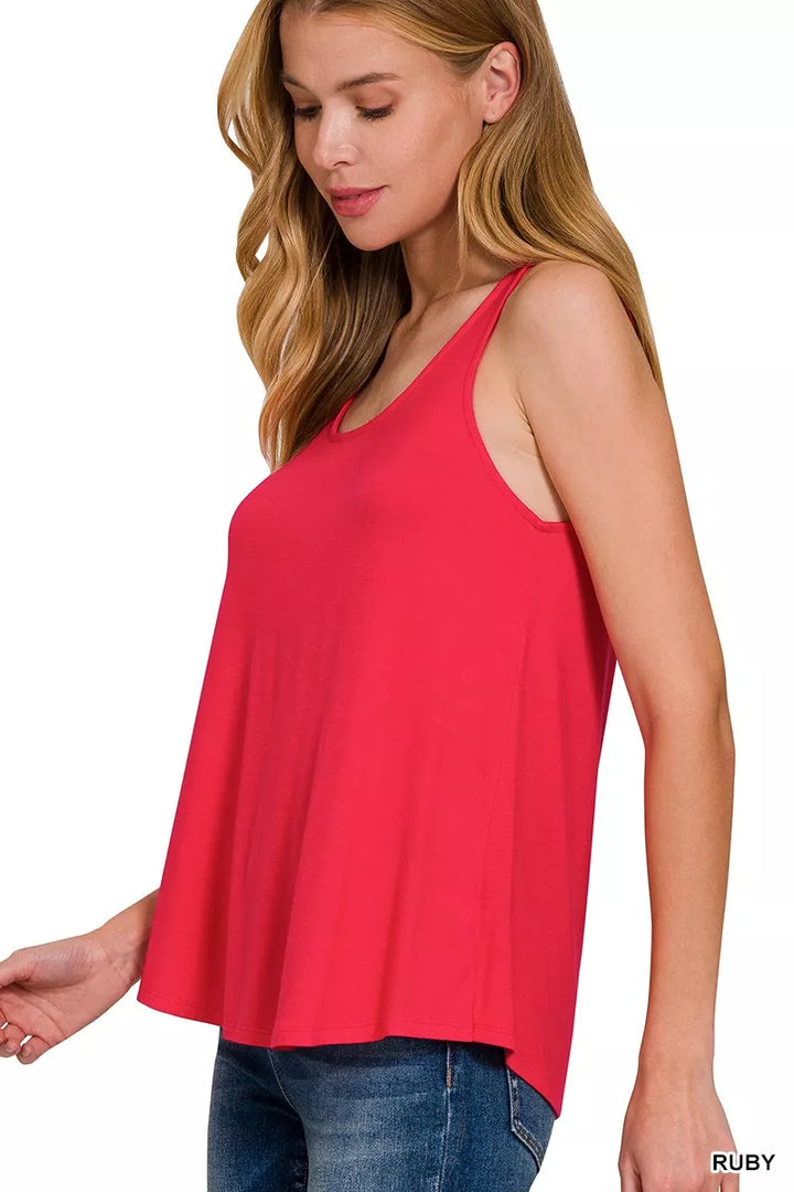 Flowy hem sleeveless tank top with scoop neck