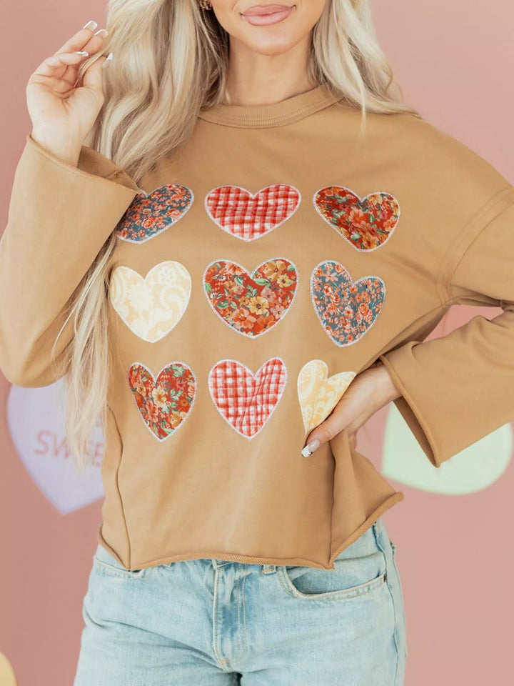 Floral heart patch mineral wash crewneck sweatshirt