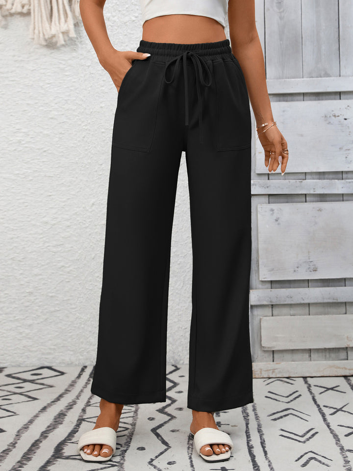 Drawstring wide leg pants with patch pockets