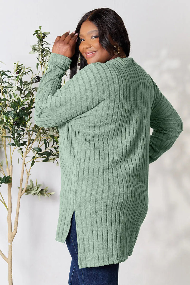 Ribbed knit long sleeve tunic top with side slits