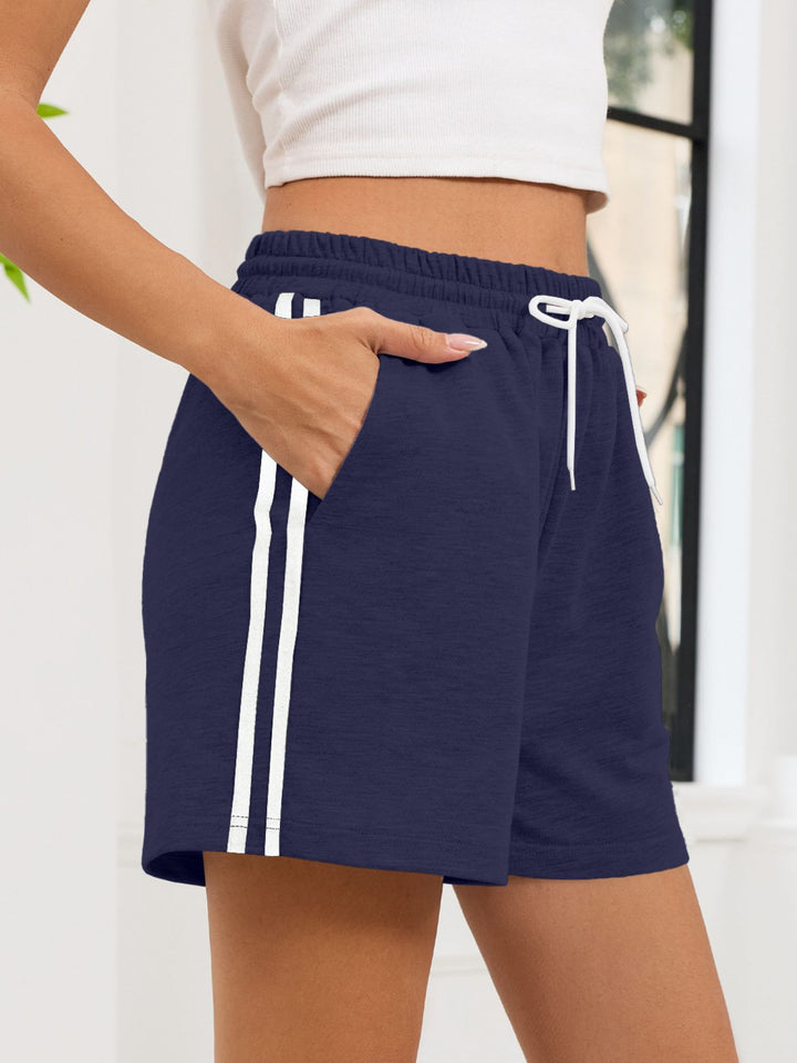 Side-stripe drawstring lounge shorts with pockets