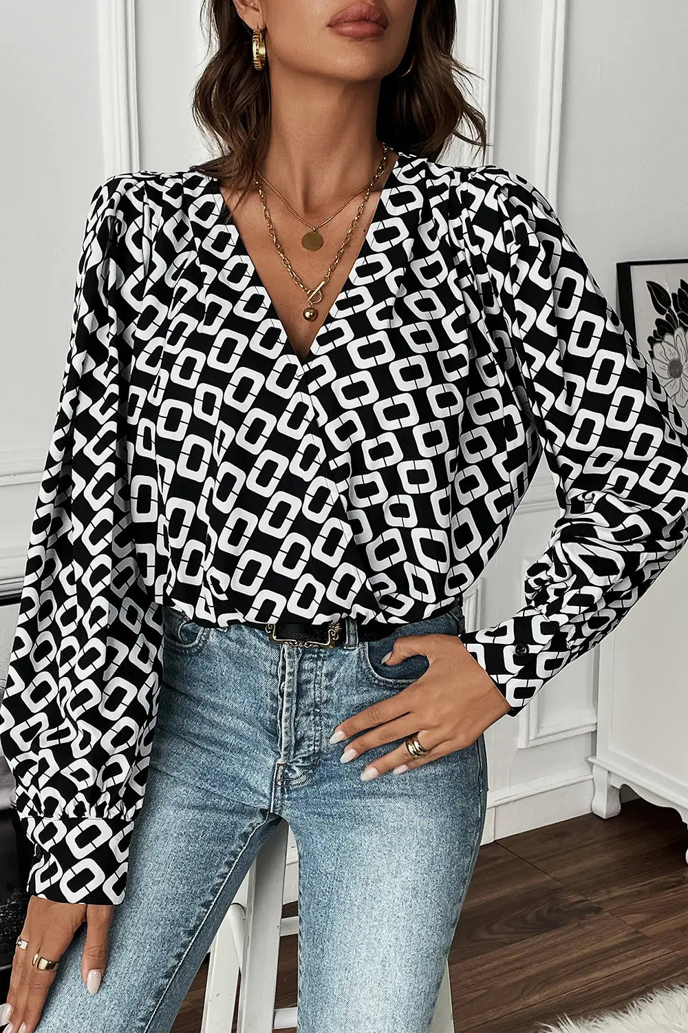Geometric print wrap-front V-neck long sleeve blouse