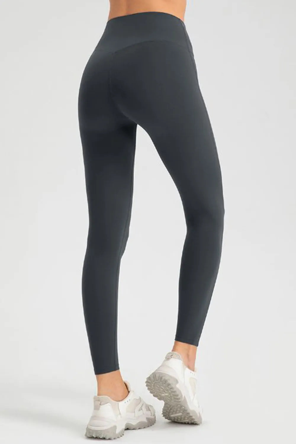 High-waisted skinny active leggings with wide waistband