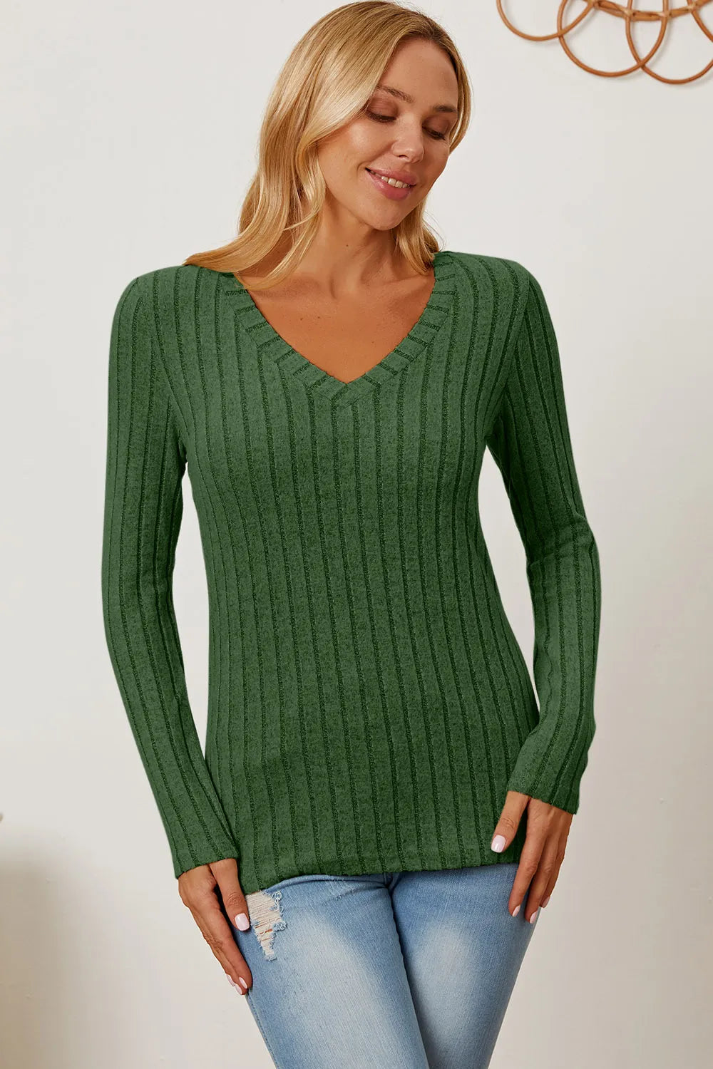 Ribbed v-neck long sleeve knit top
