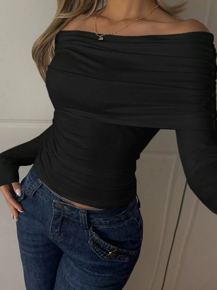 Off-shoulder ruched long sleeve fitted top