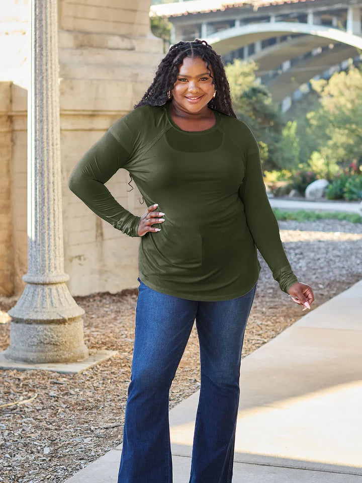 Relaxed raglan long sleeve round neck tee