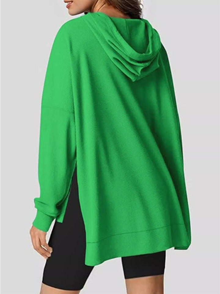 Oversized waffle-knit hoodie with side slits and front pocket
