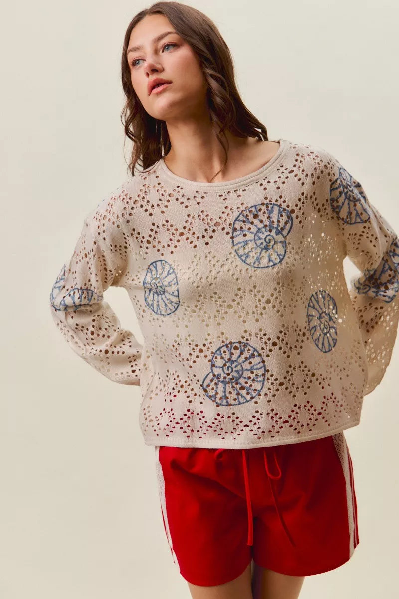 Seashell motif openwork knit long sleeve top