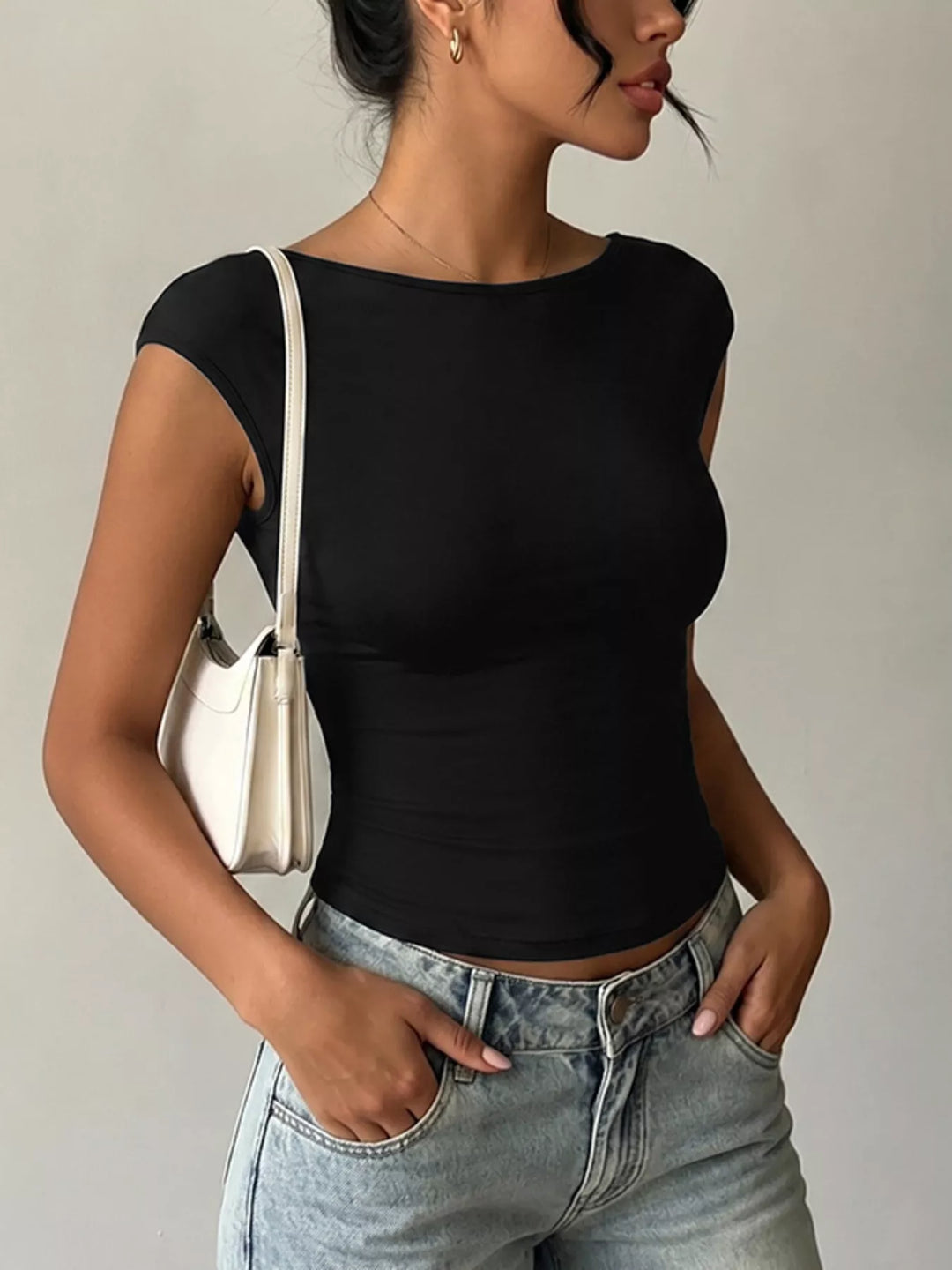 Boat neck cap-sleeve fitted top with lace detail