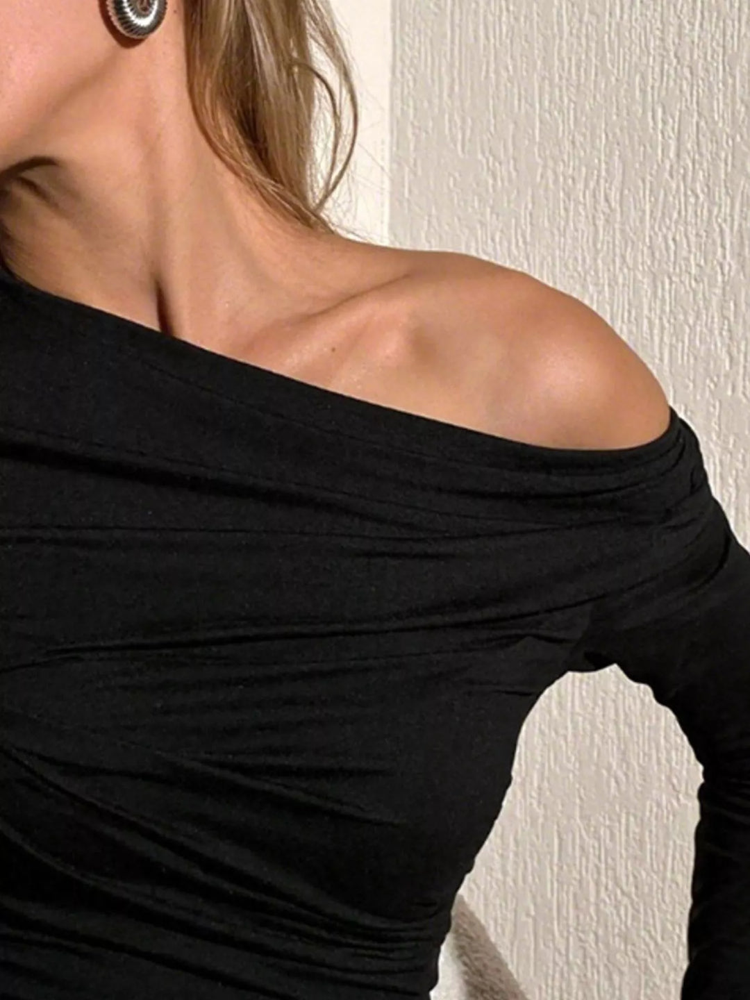 Ruched asymmetric off-shoulder long sleeve top