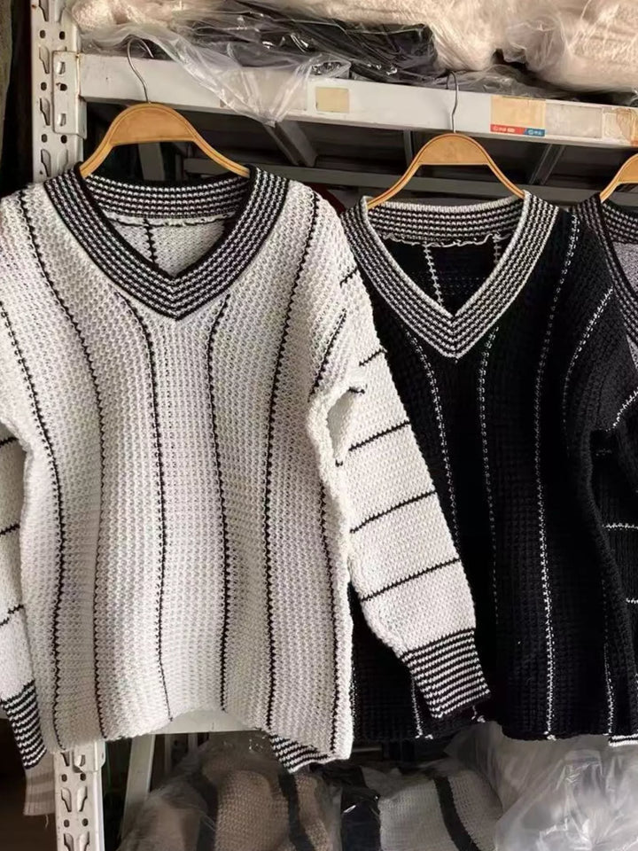 Waffle knit V-neck sweater with contrast stripe trim