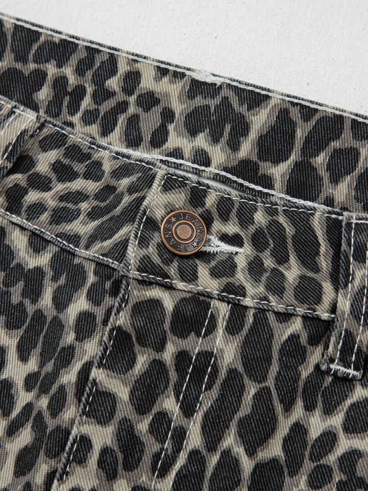 Leopard print high-rise barrel-leg jeans with pockets