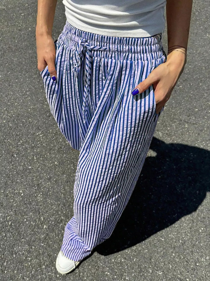 Striped wide-leg drawstring pants with side pockets