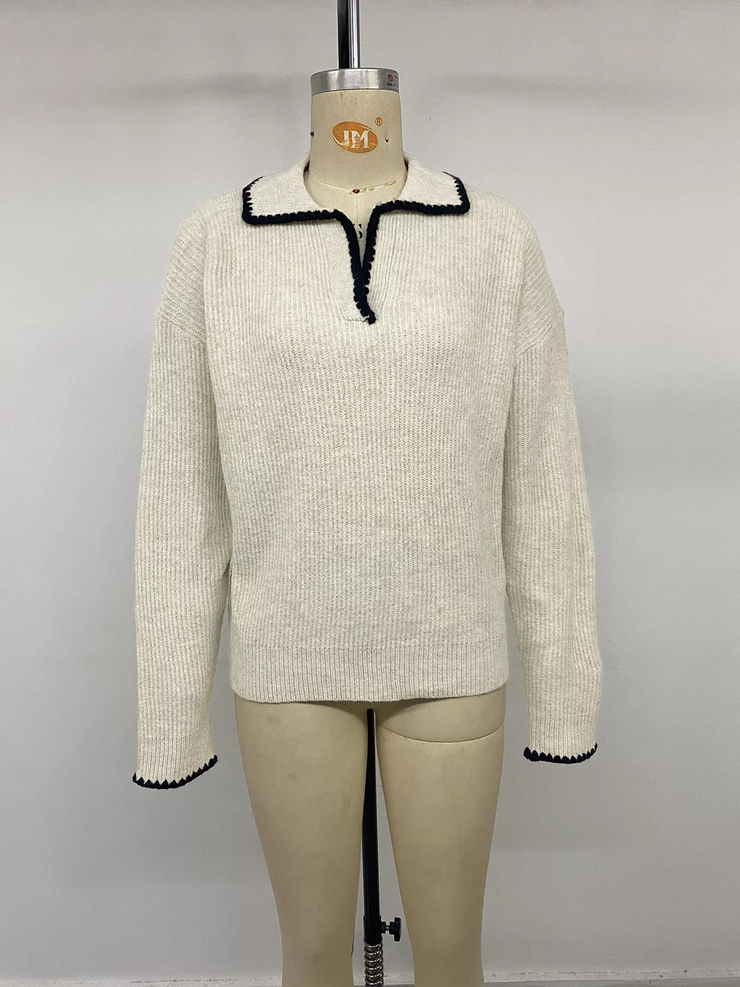 Contrast trim ribbed knit polo sweater with dropped shoulders