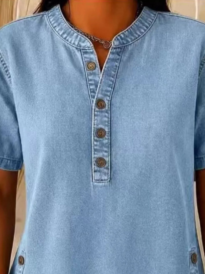 Denim-look button-front short sleeve blouse with side slits