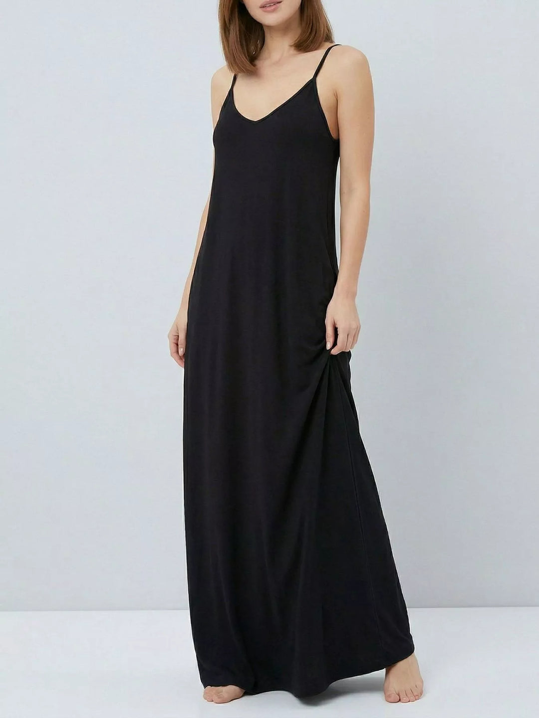 Spaghetti strap V-neck jersey maxi dress with pockets