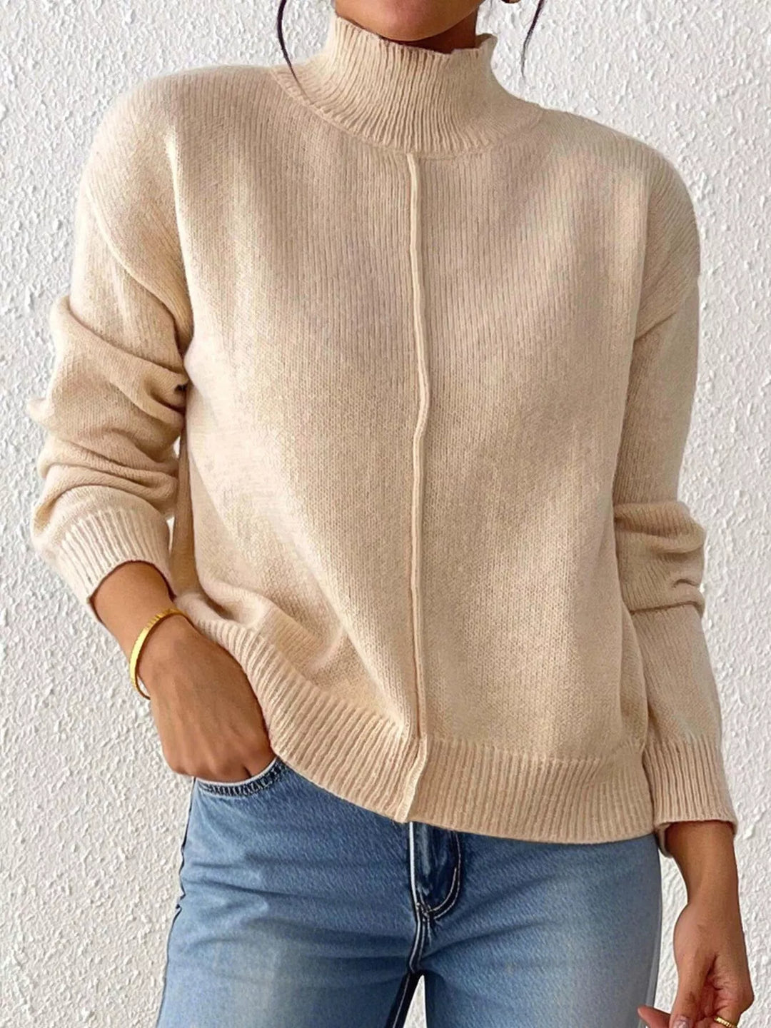 Center seam mock neck knit pullover sweater