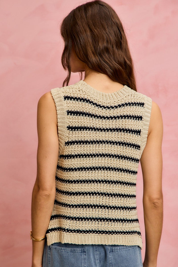Striped low-gauge knit sleeveless sweater top