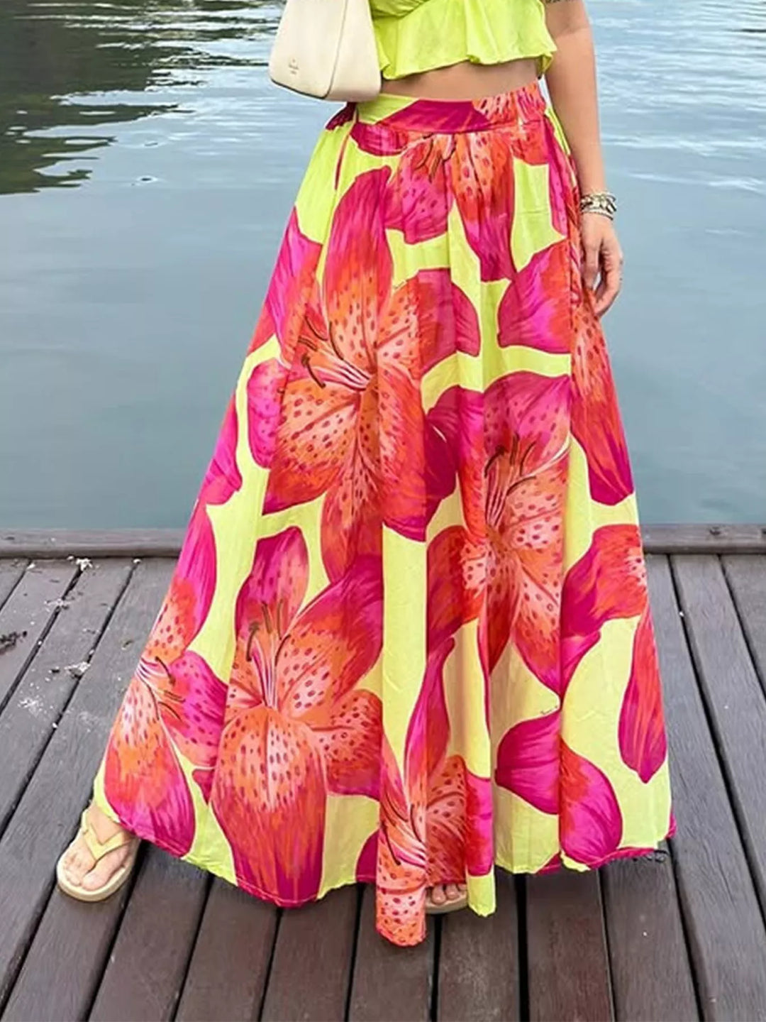 Bold floral print flared maxi skirt with pockets