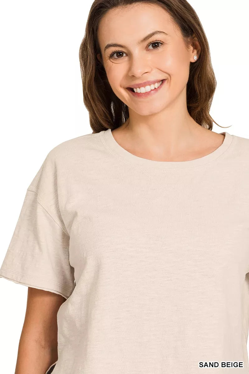 Slub knit short sleeve crew neck tee with raw hem