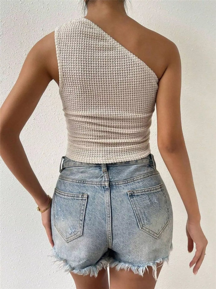 Waffle knit one-shoulder tank with asymmetric pointed hem
