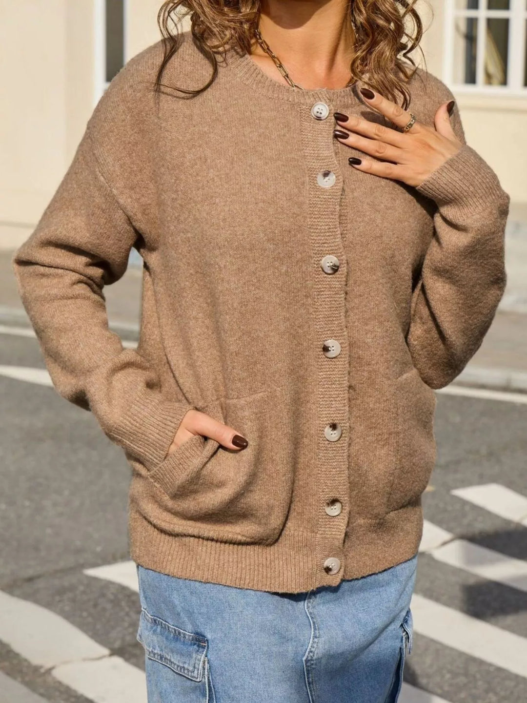 Khaki Button-down knit cardigan with front pockets and ribbed trim