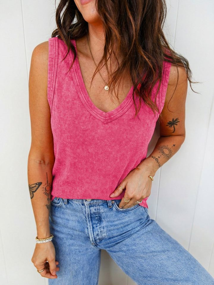 Mineral wash V-neck tank top with curved hem