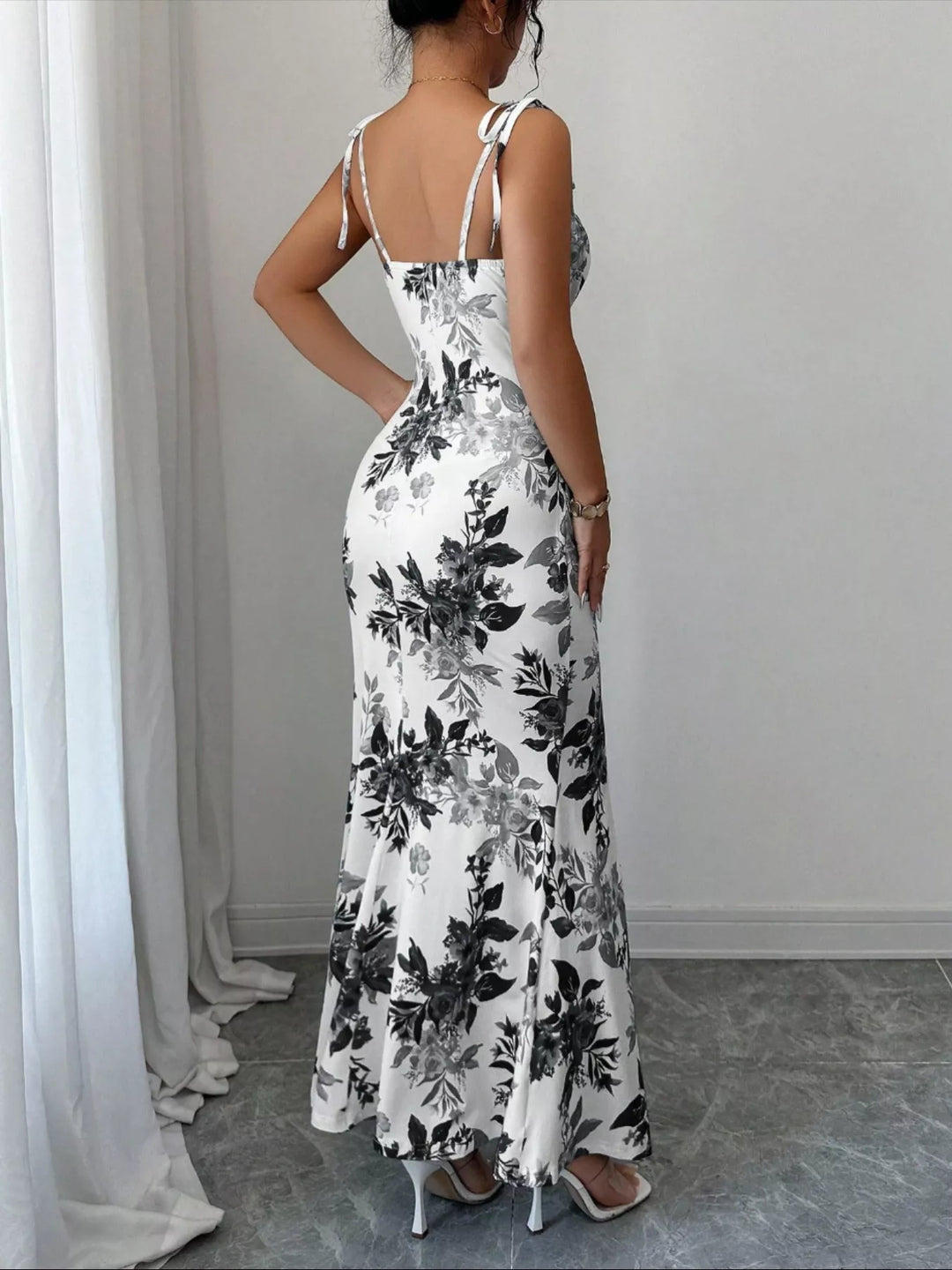 Floral print tie-strap maxi dress with side slit