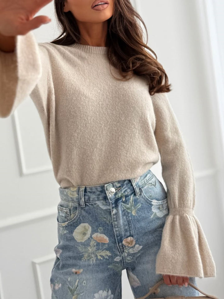 Round neck flounce sleeve ribbed knit sweater