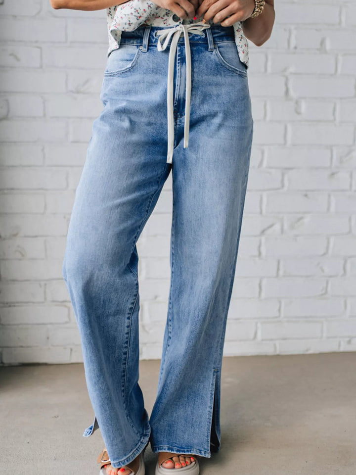Drawstring wide-leg jeans with side slit hem