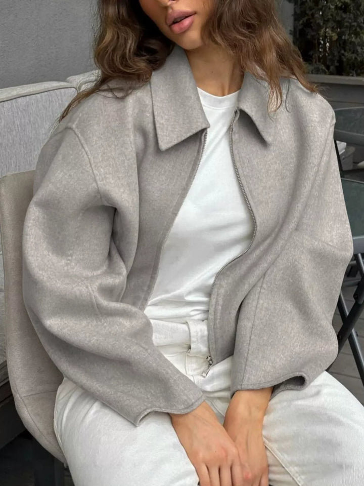 Khaki Cropped zip-up jacket with dropped shoulders and collar