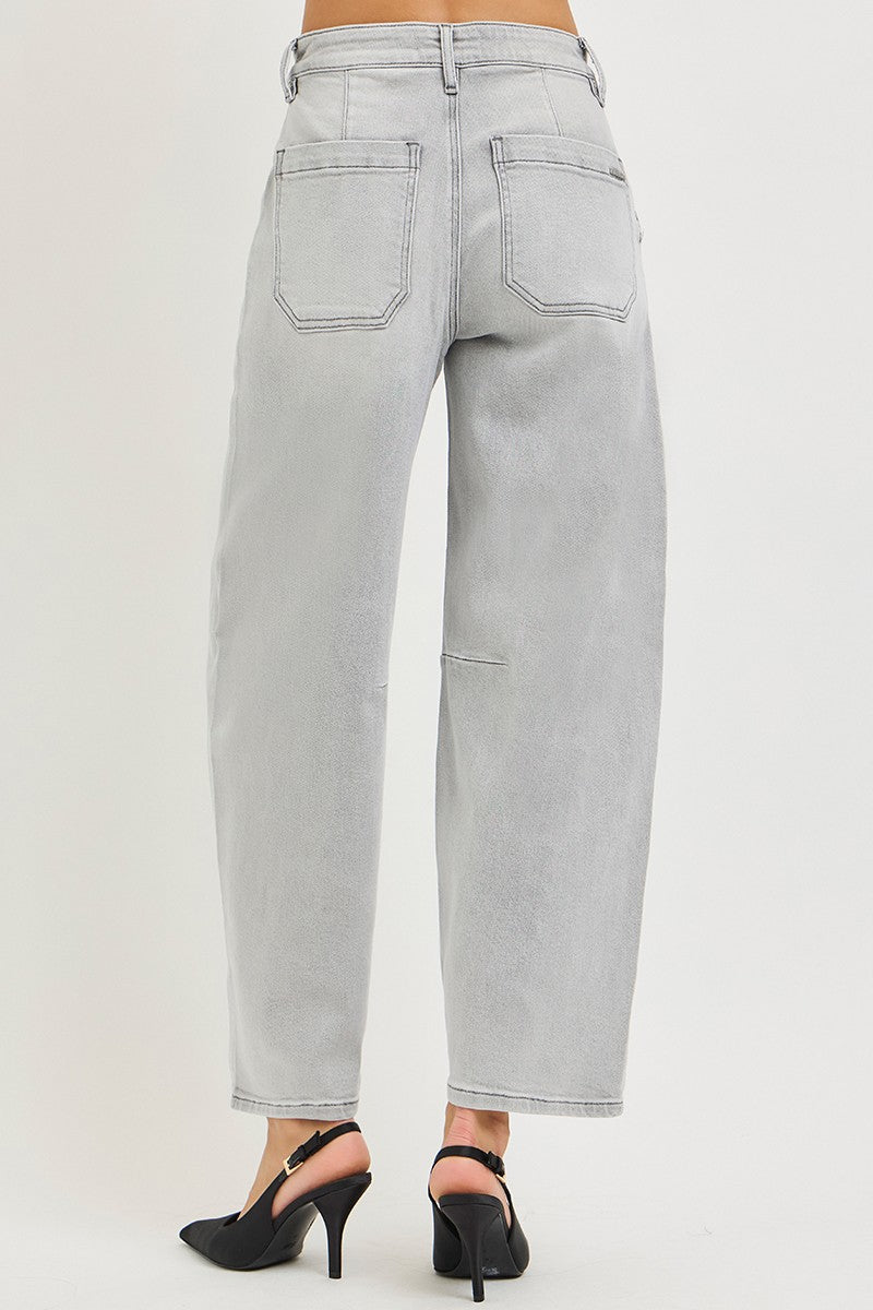 Slouchy high-rise barrel jeans with patch pockets