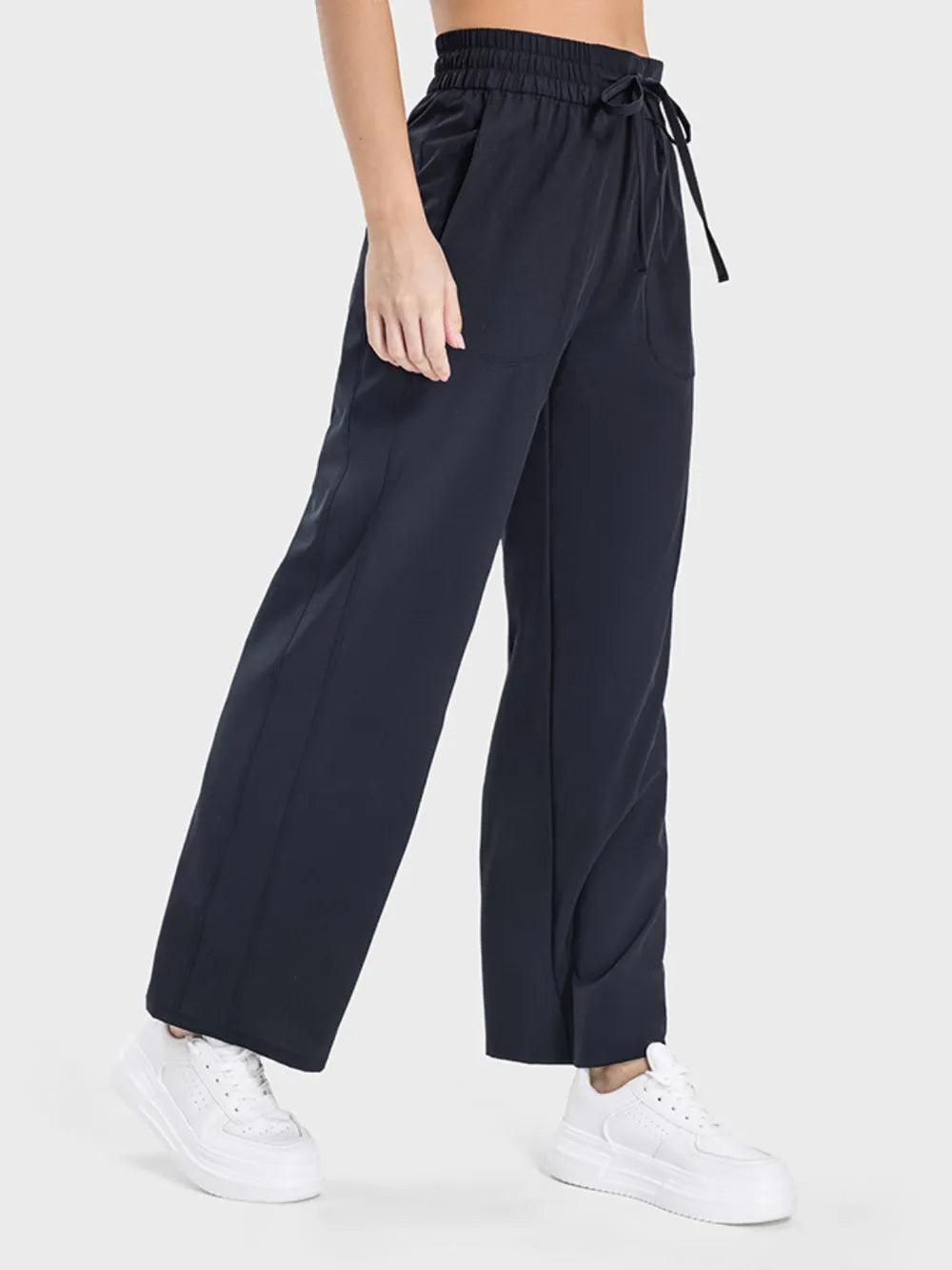 Drawstring straight-leg active pants with pockets