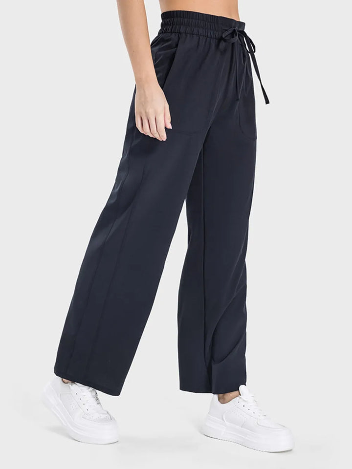 Drawstring straight-leg active pants with pockets