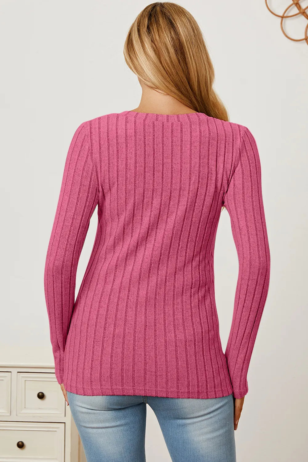 Ribbed v-neck long sleeve knit top