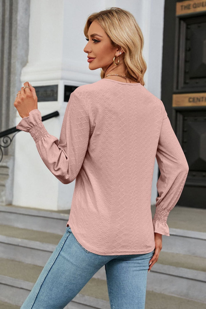 Contrast crochet V-neck blouse with flounce sleeves