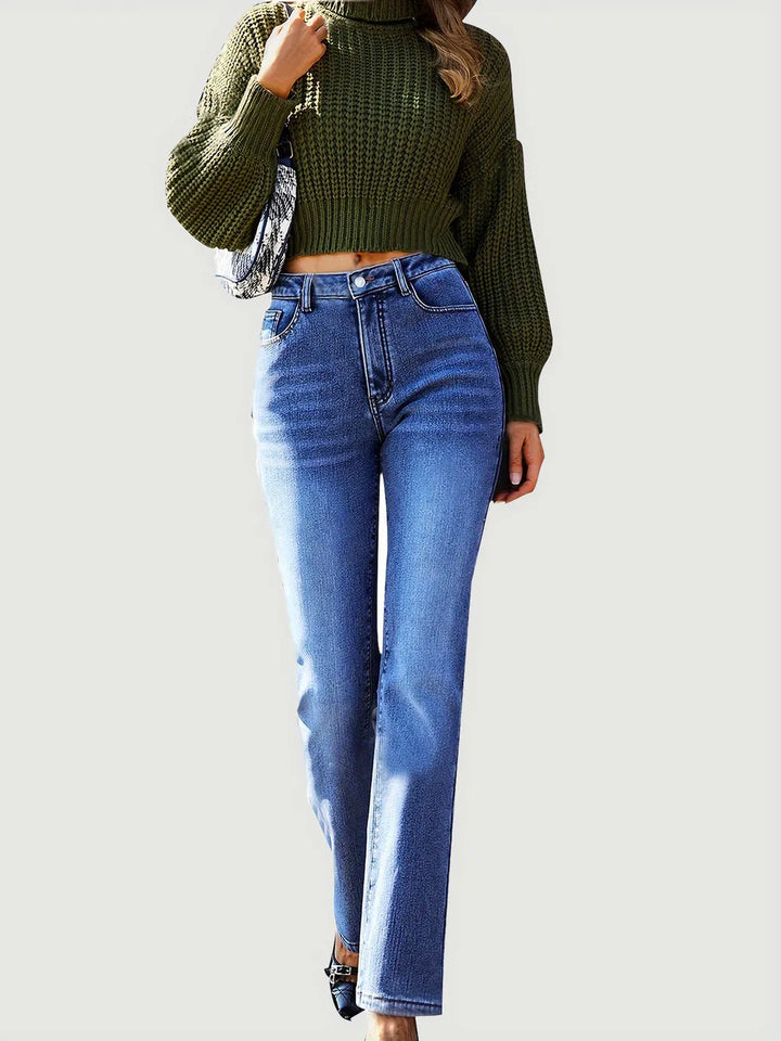 High-rise straight leg jeans with five pockets