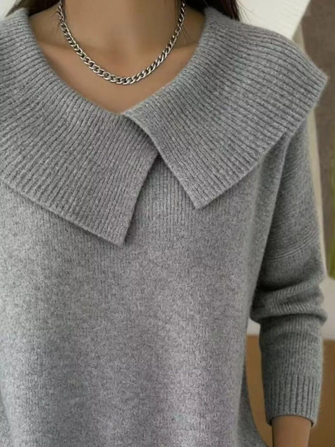 Oversized wide-collar ribbed knit sweater