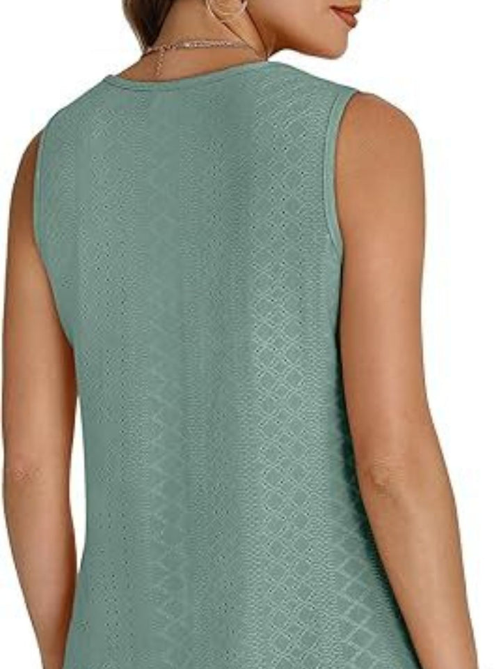Eyelet V-neck sleeveless tank with diamond texture