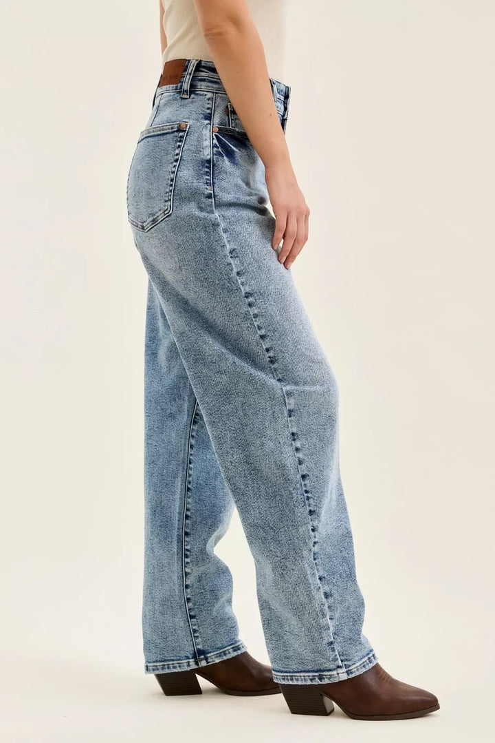 High-rise arc leg jeans with double waistband
