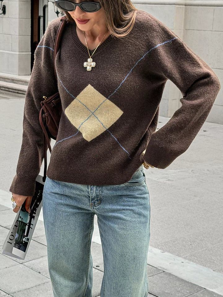 Argyle diamond V-neck knit pullover sweater