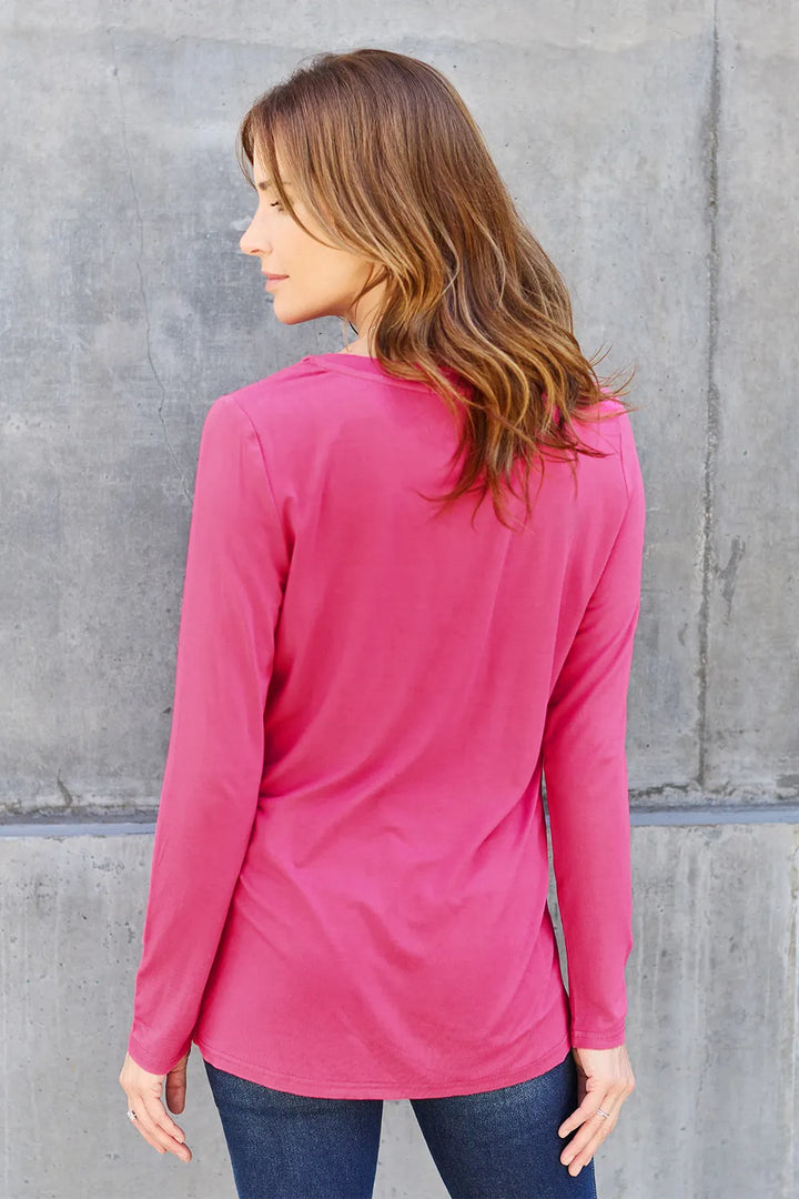 V-neck long sleeve top with chest pocket