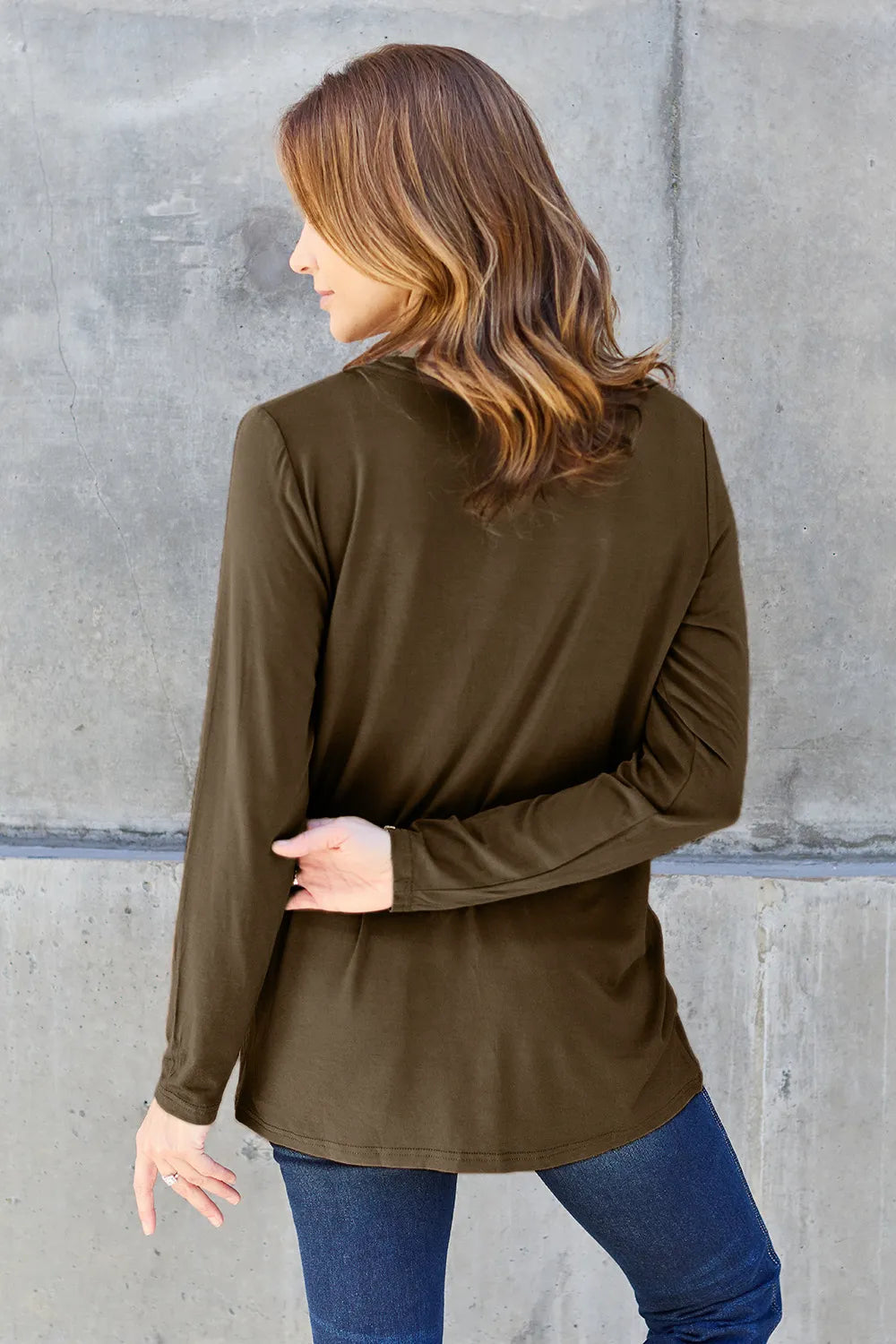 V-neck long sleeve top with chest pocket