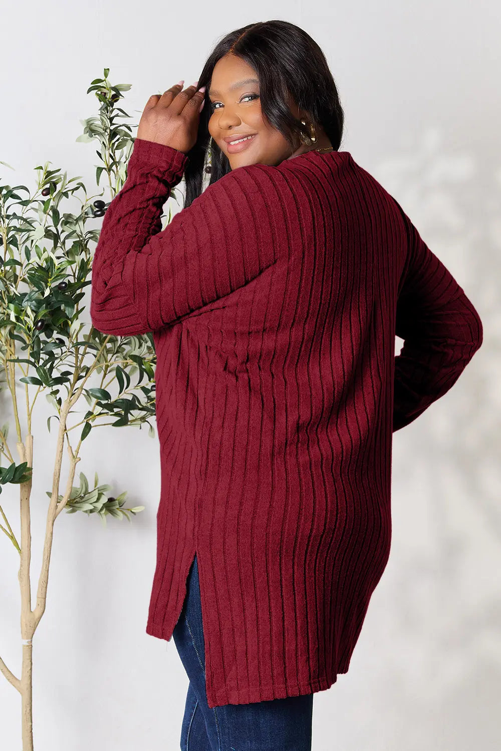 Burgundy Ribbed knit long sleeve tunic top with side slits