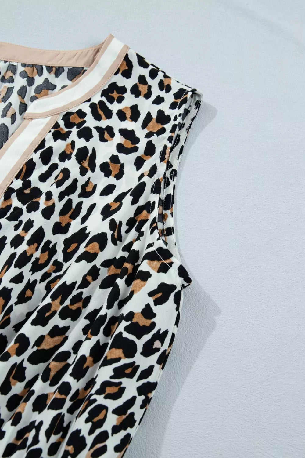 Leopard print tiered midi dress with contrast trim