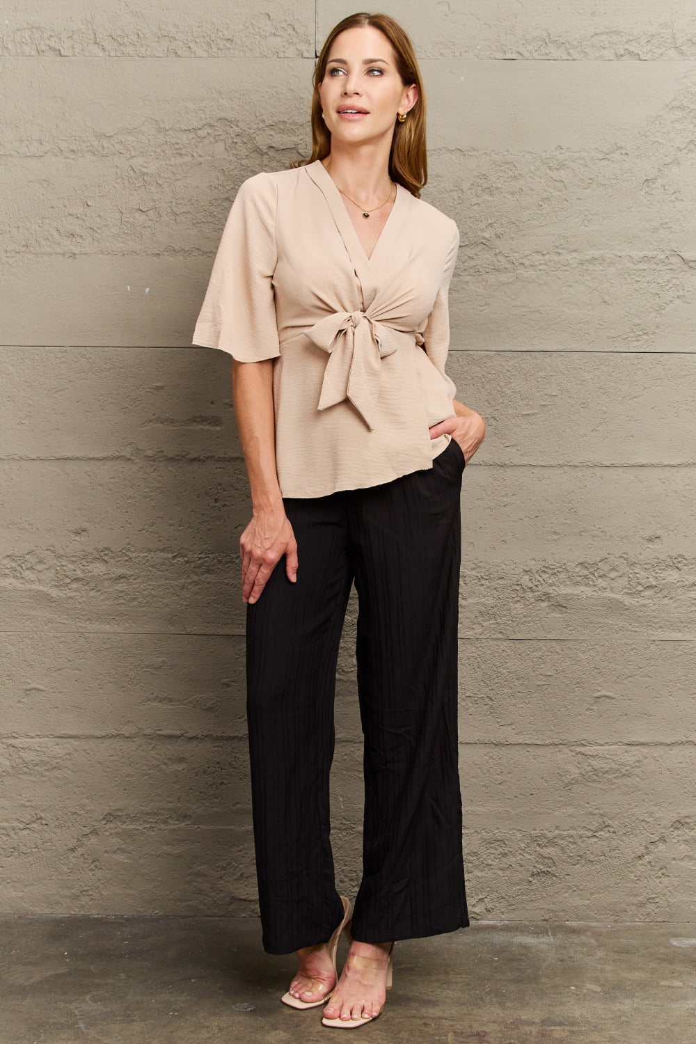 Twist tie-front V-neck blouse with half sleeves