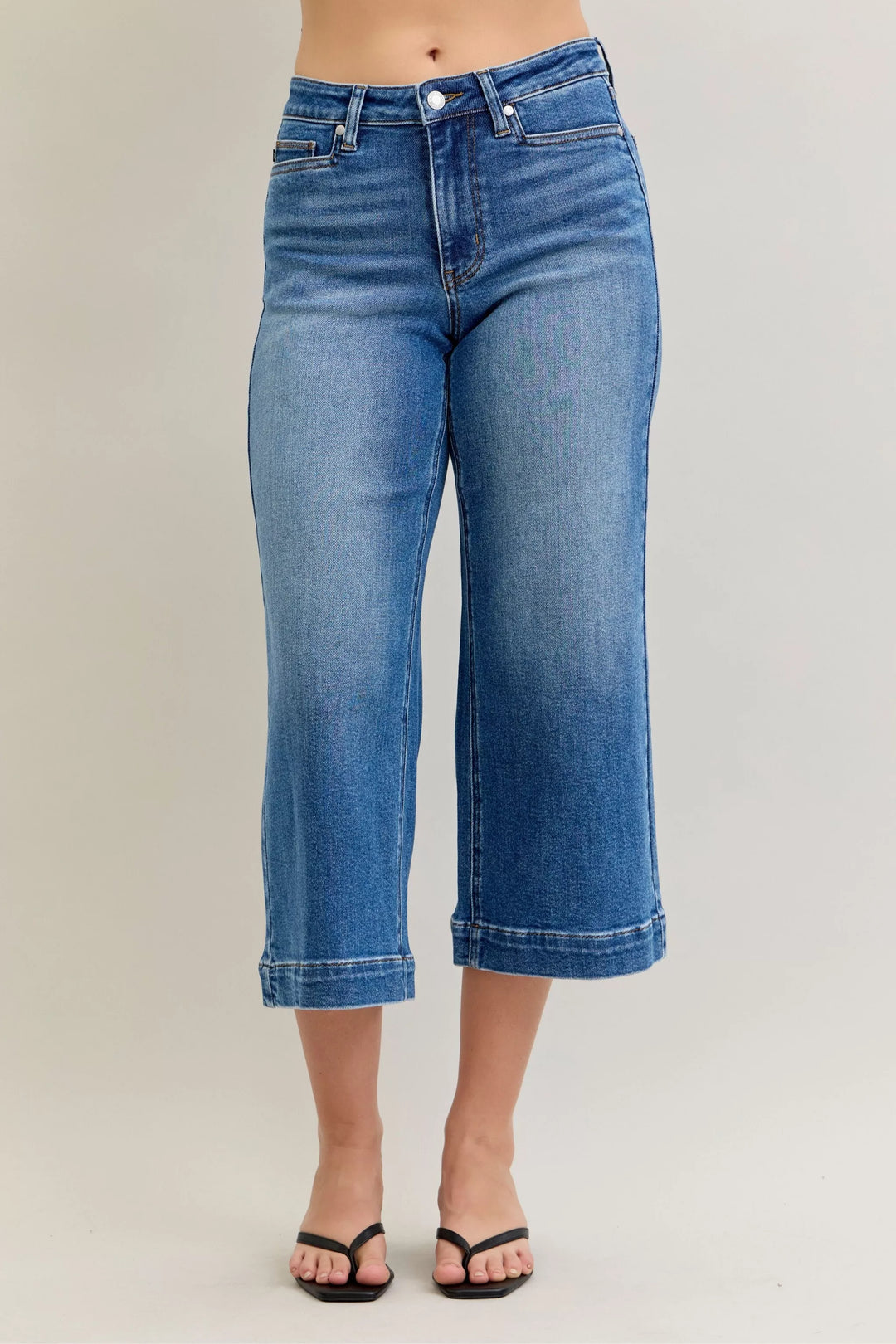 Judy Blue mid-rise crop wide-leg jeans with cuffed hem