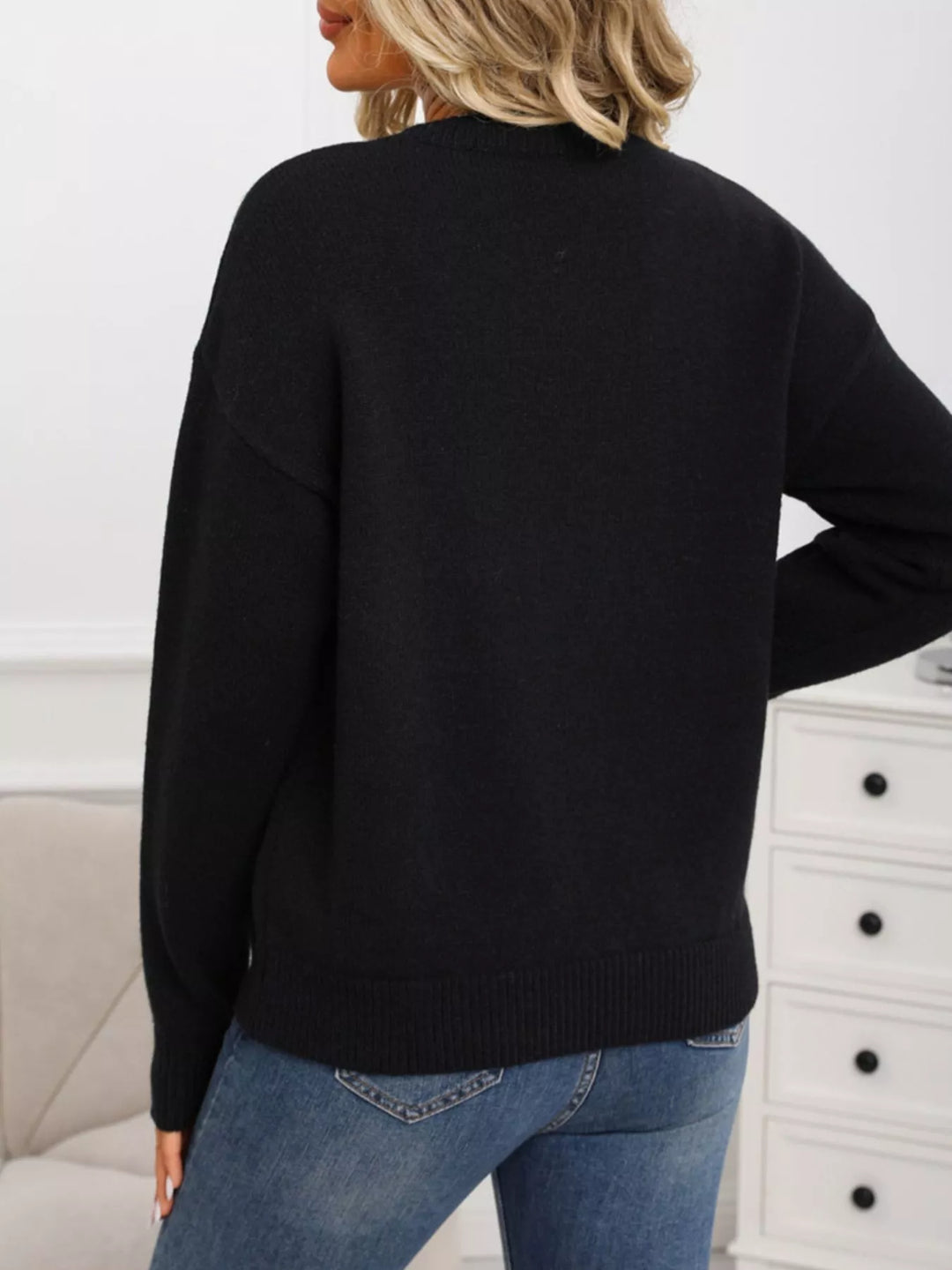 Cherry motif crew neck long sleeve knit sweater