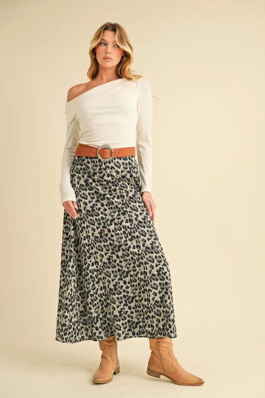 Flowy leopard print A-line midi skirt